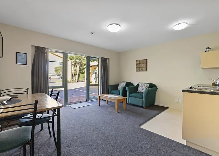 Denton Park Motel